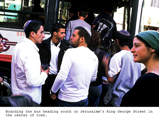 24_boarding bus in king george